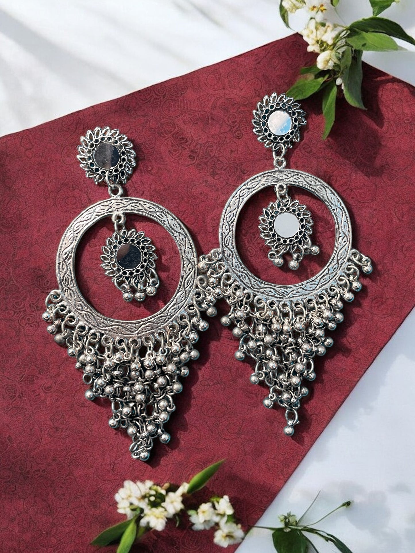 Suchhi Earring