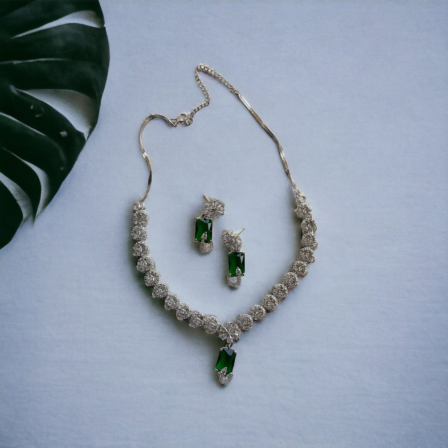 Yuri AD Necklace Set Green