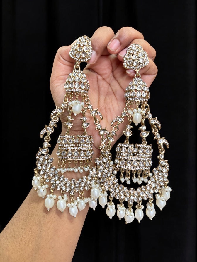 Ojasvi Long kundan Earring