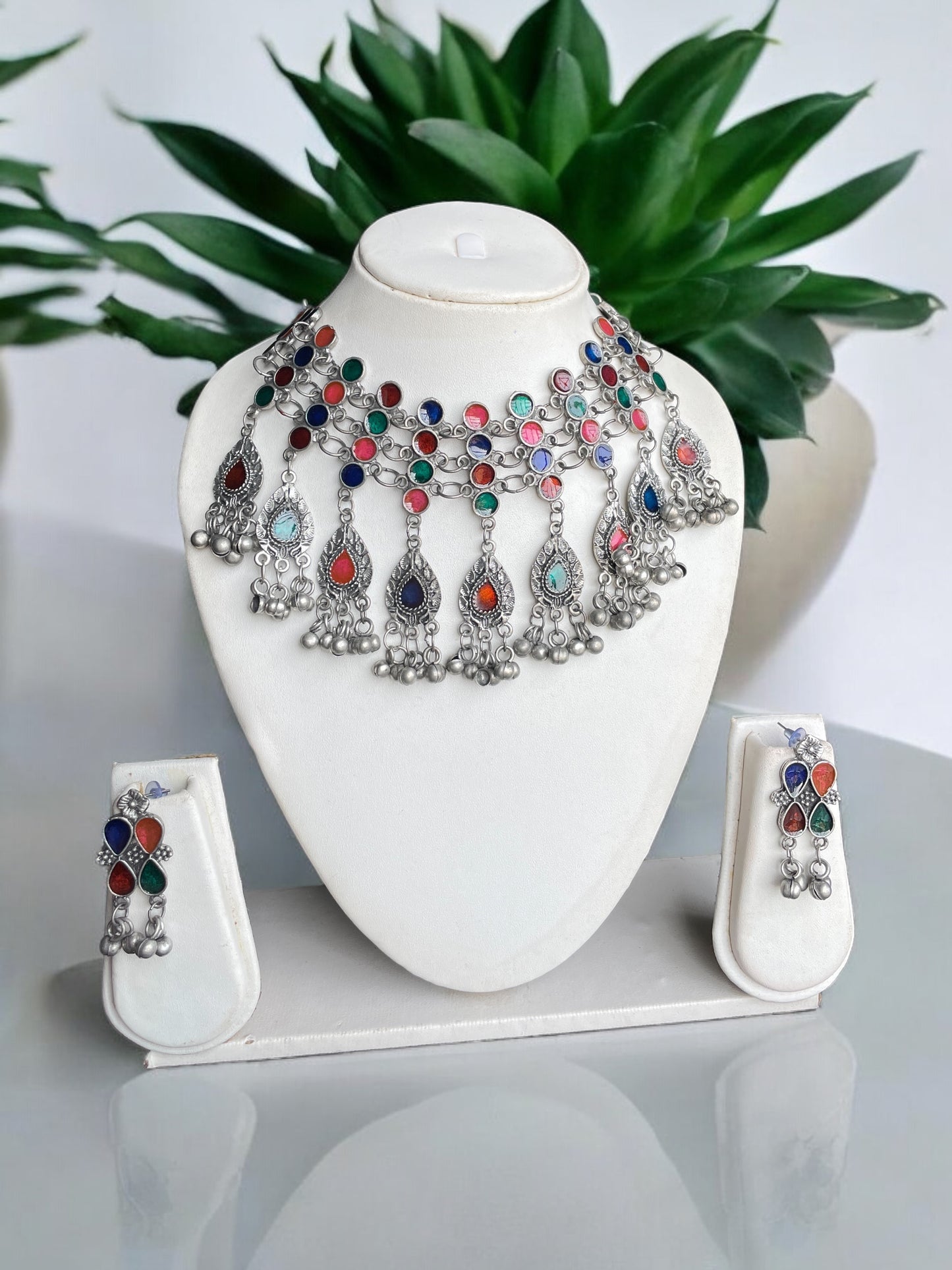 Nikki Necklace Set