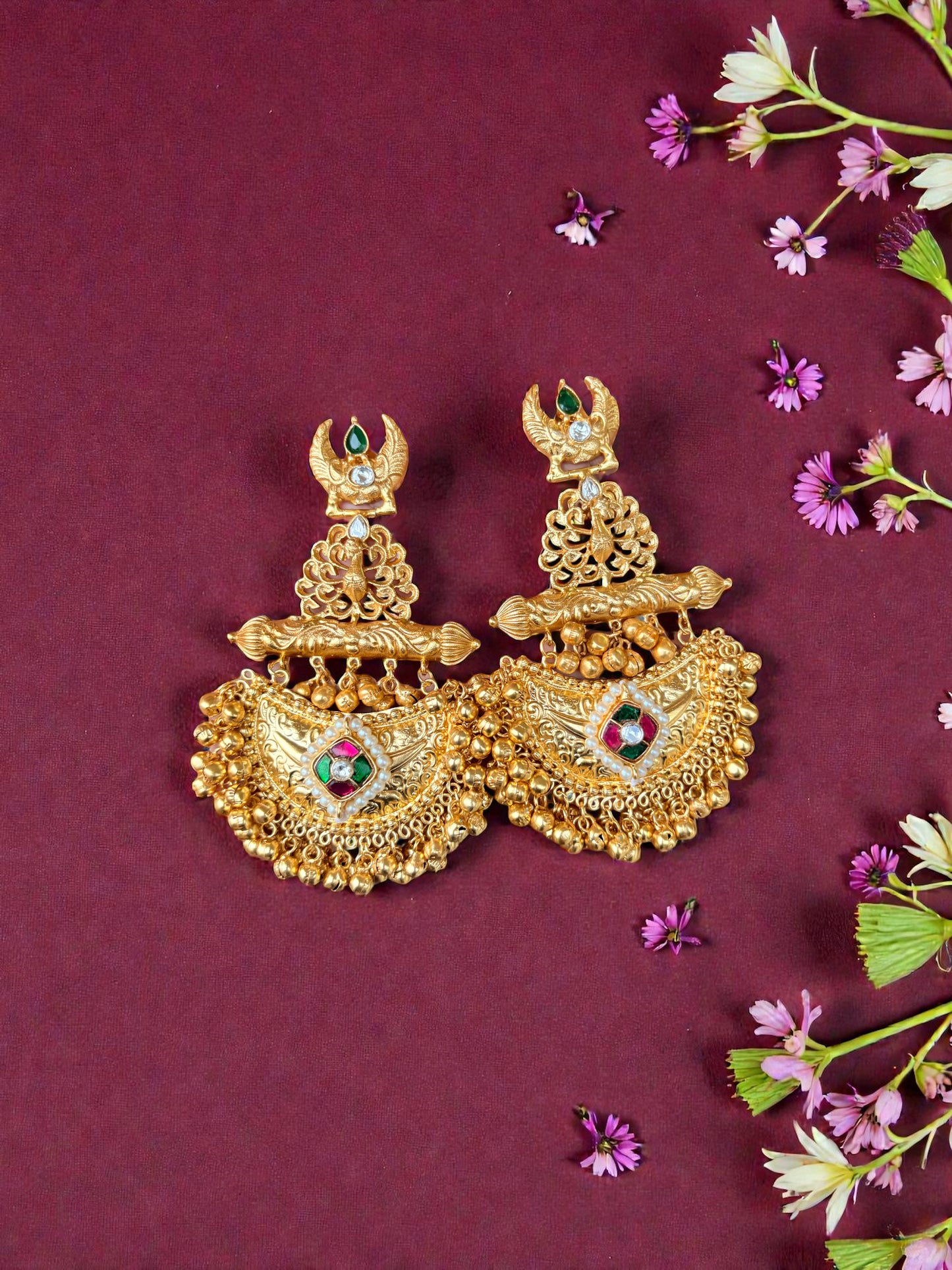 Mahira Shringar Chandbali