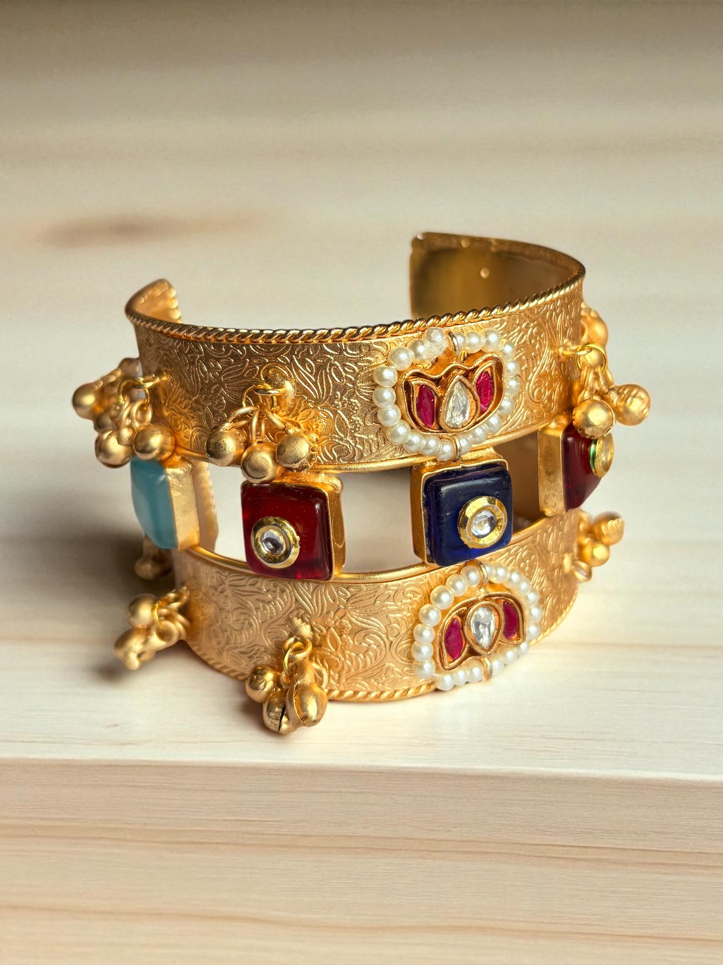 Nazma Viral Brass Bracelet single