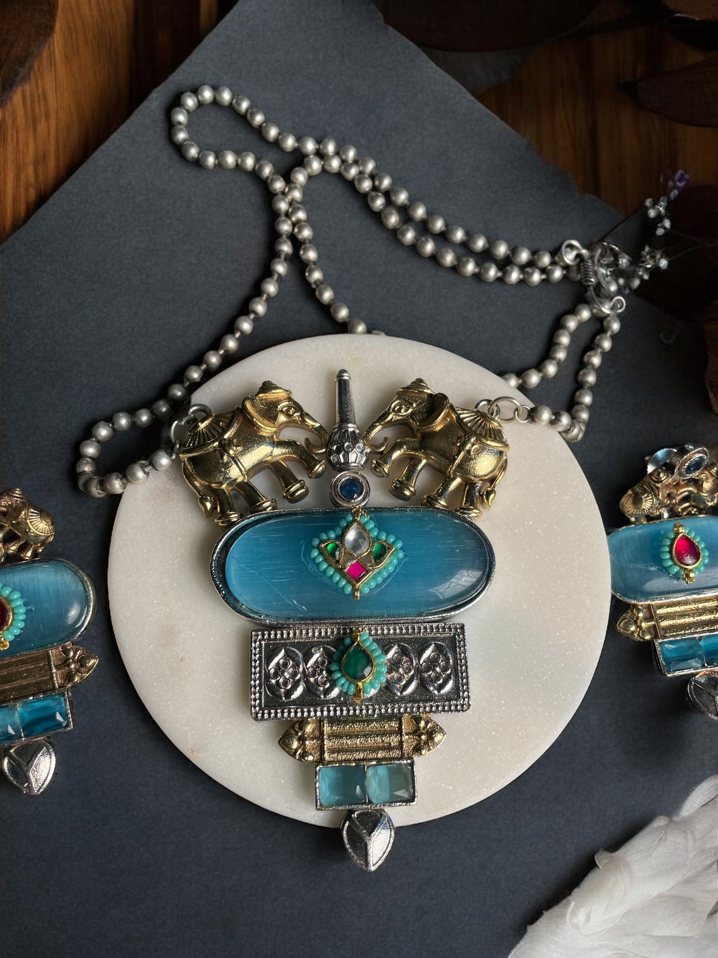 Gunjana Monalisa Pachi Kundan Necklace Set