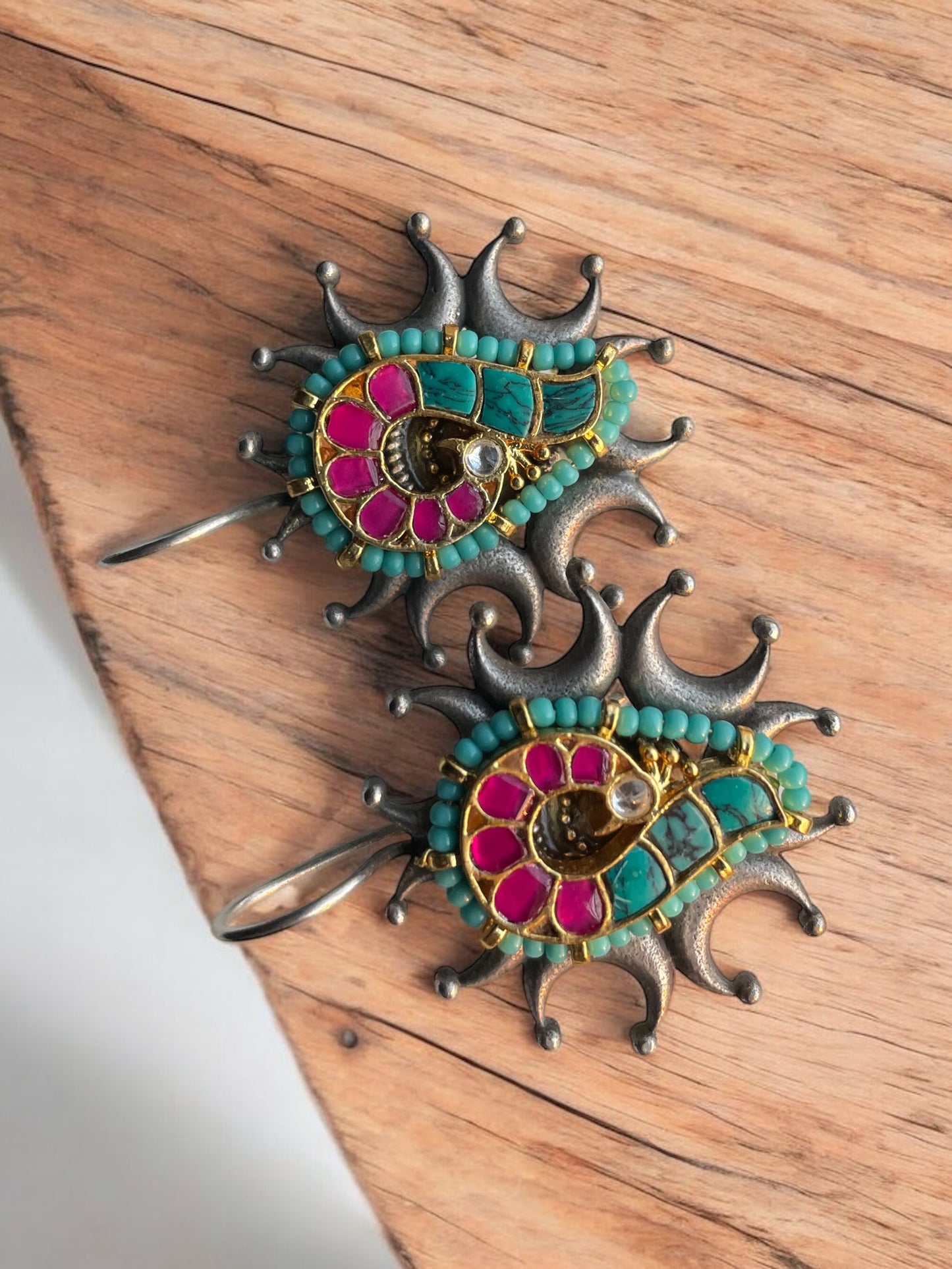 Vandana Silver Pacchi Kundan studs