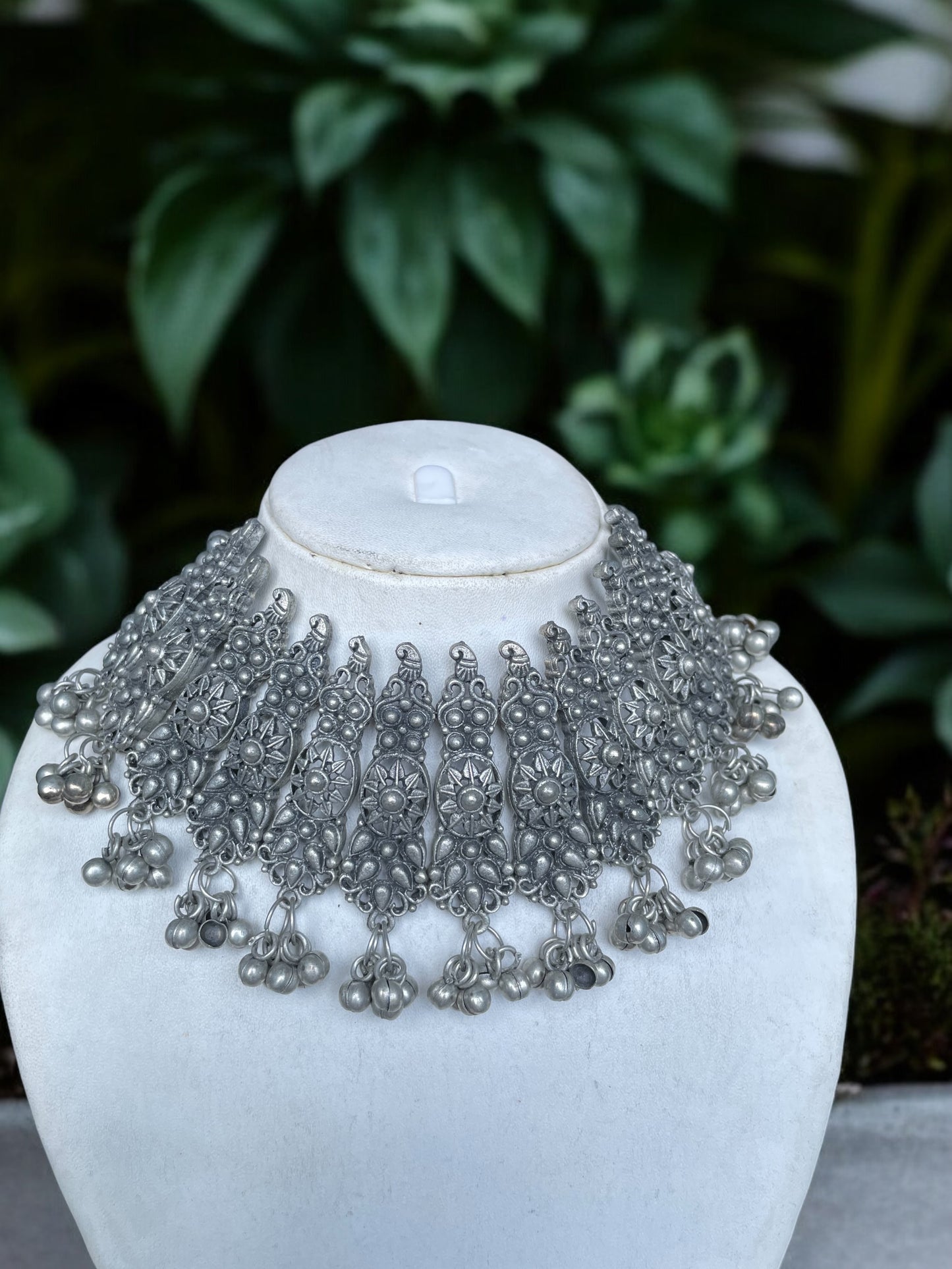 Anita Viral Necklace