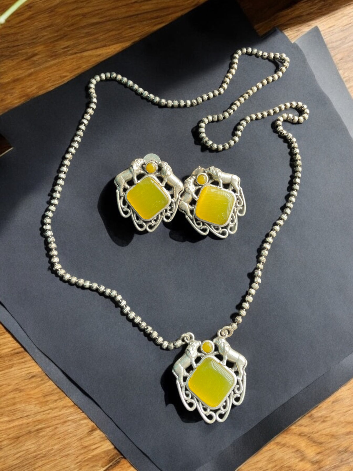 Diya Monalisa Necklace