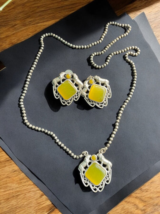 Diya Monalisa Necklace