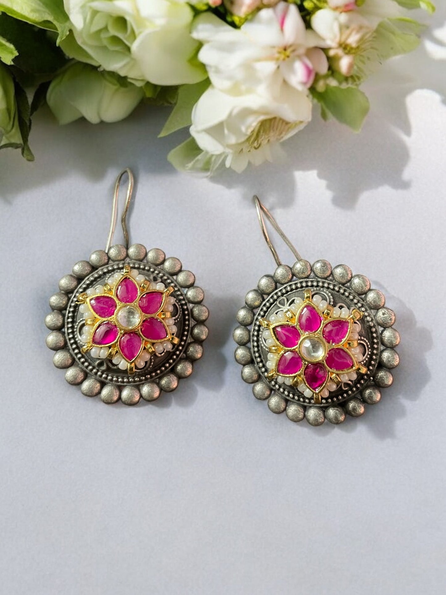 Sanjana Silver Pacchi Kundan Earring