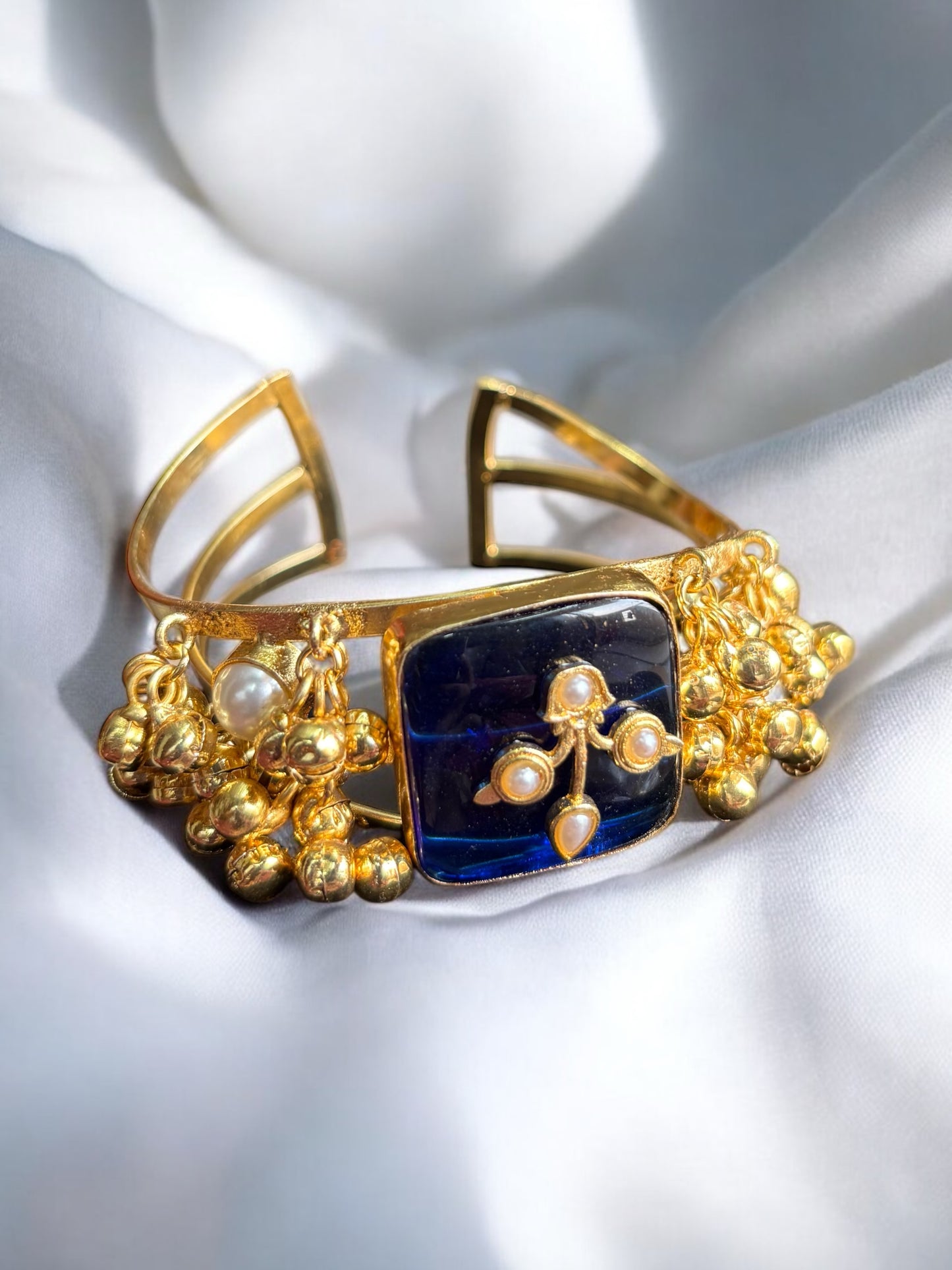 Disha Brass Monalisa Bracelet