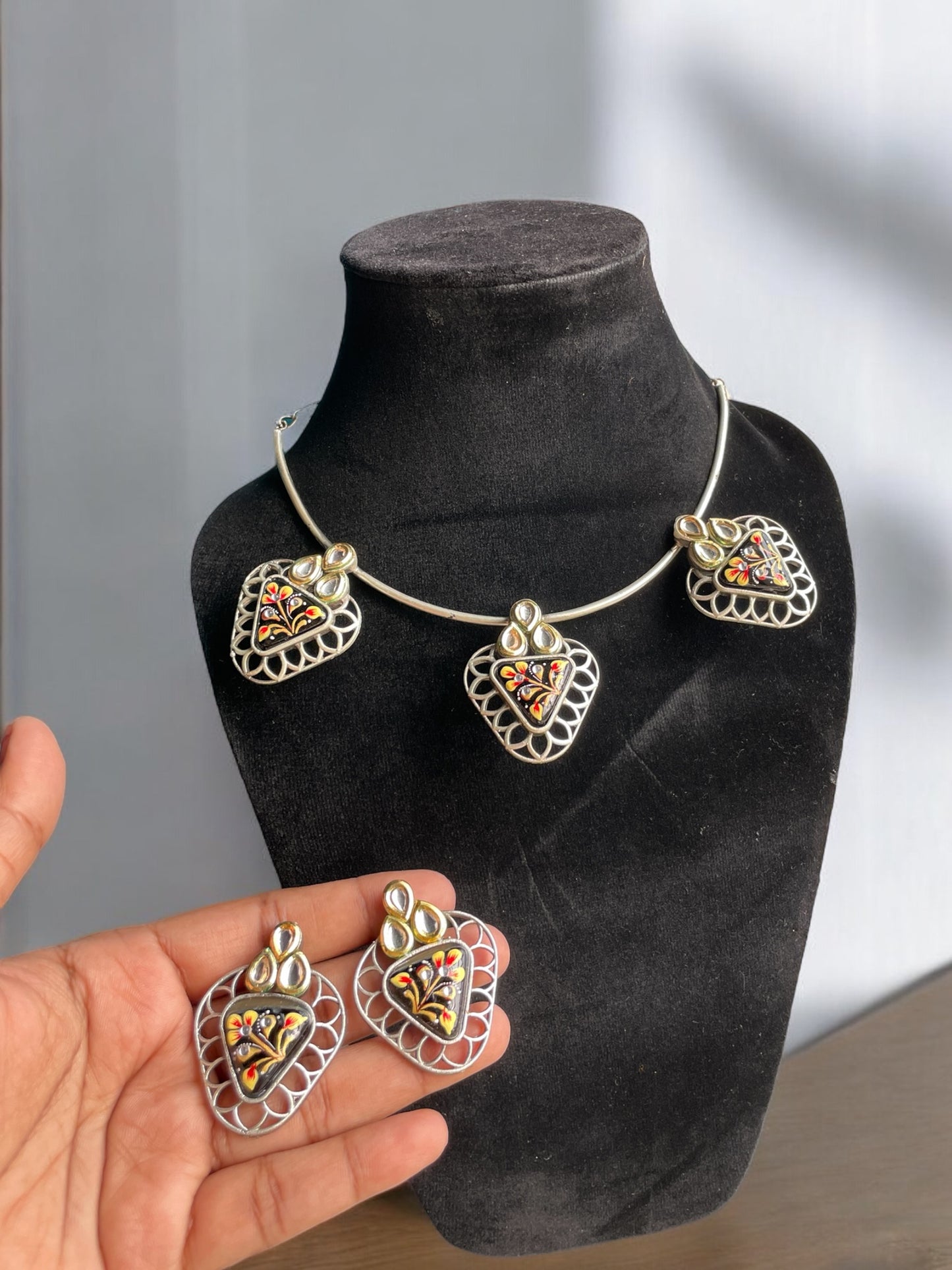 Ishita Monalisa Necklace