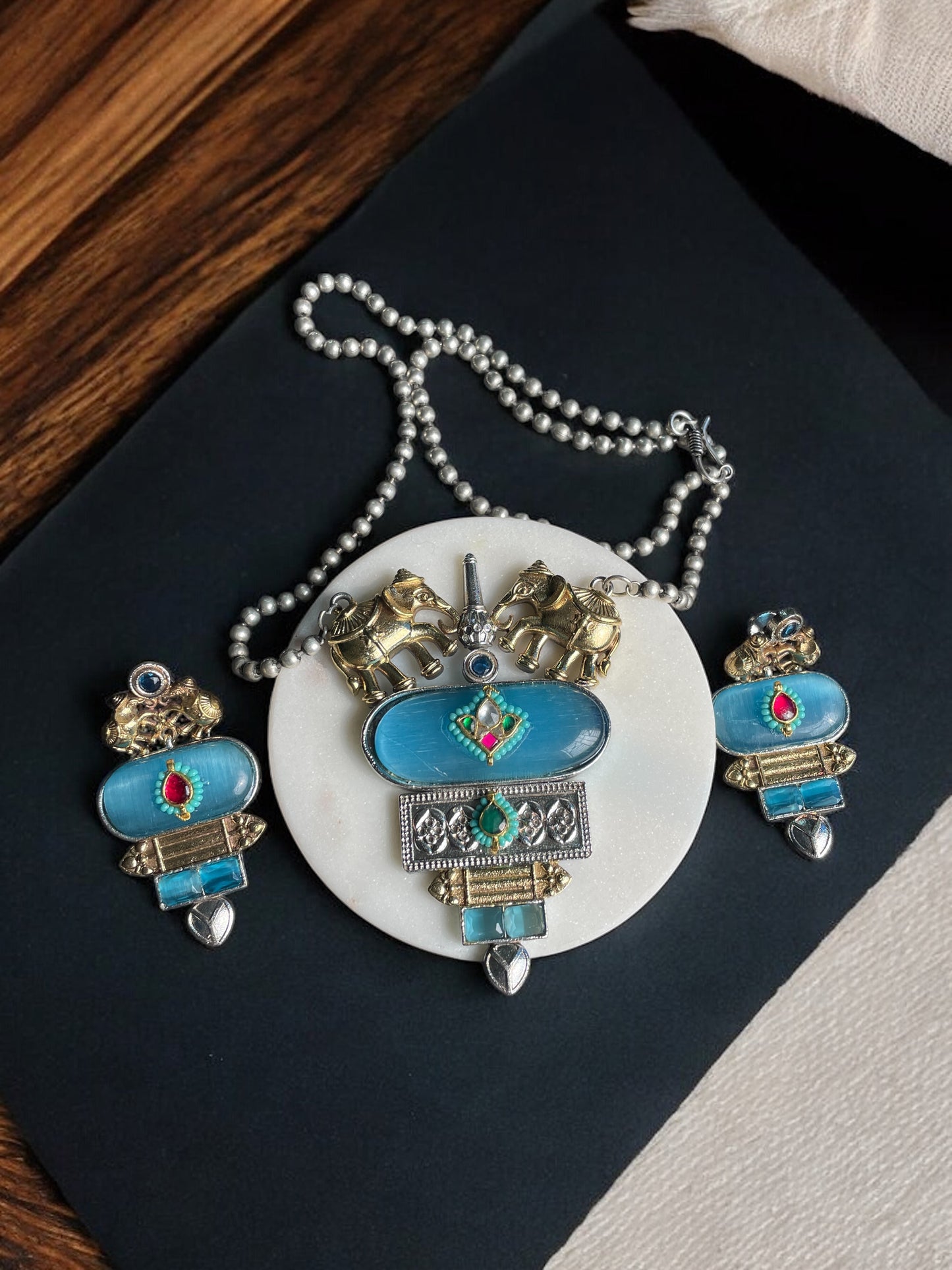 Gunjana Monalisa Pachi Kundan Necklace Set