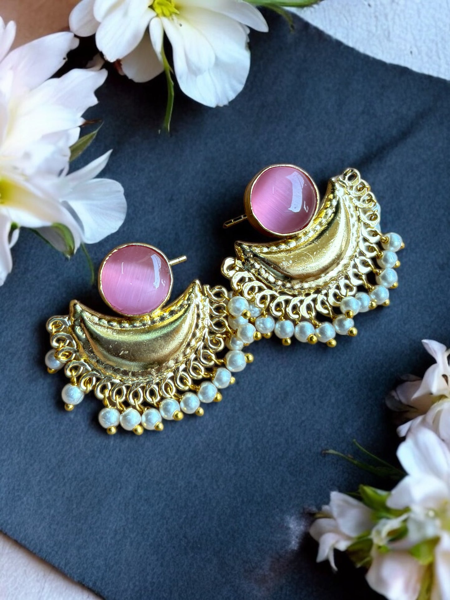 Yashvi Brass Monalisa Necklace Set