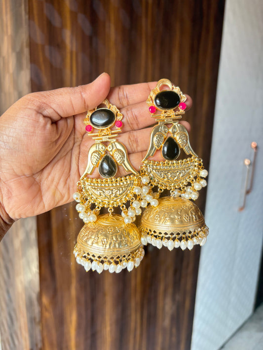 Earring Black