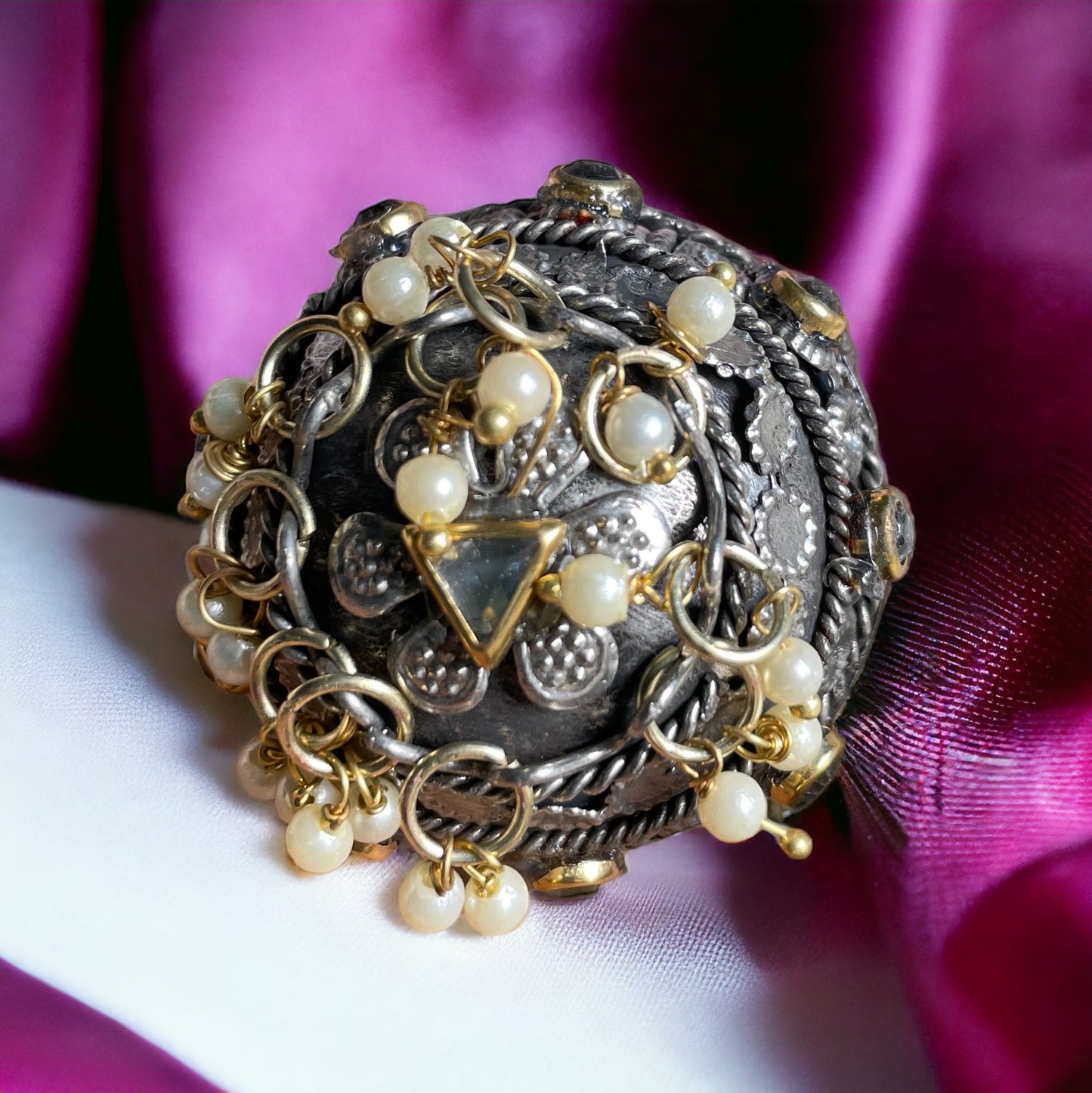 Aria Kundan Ring