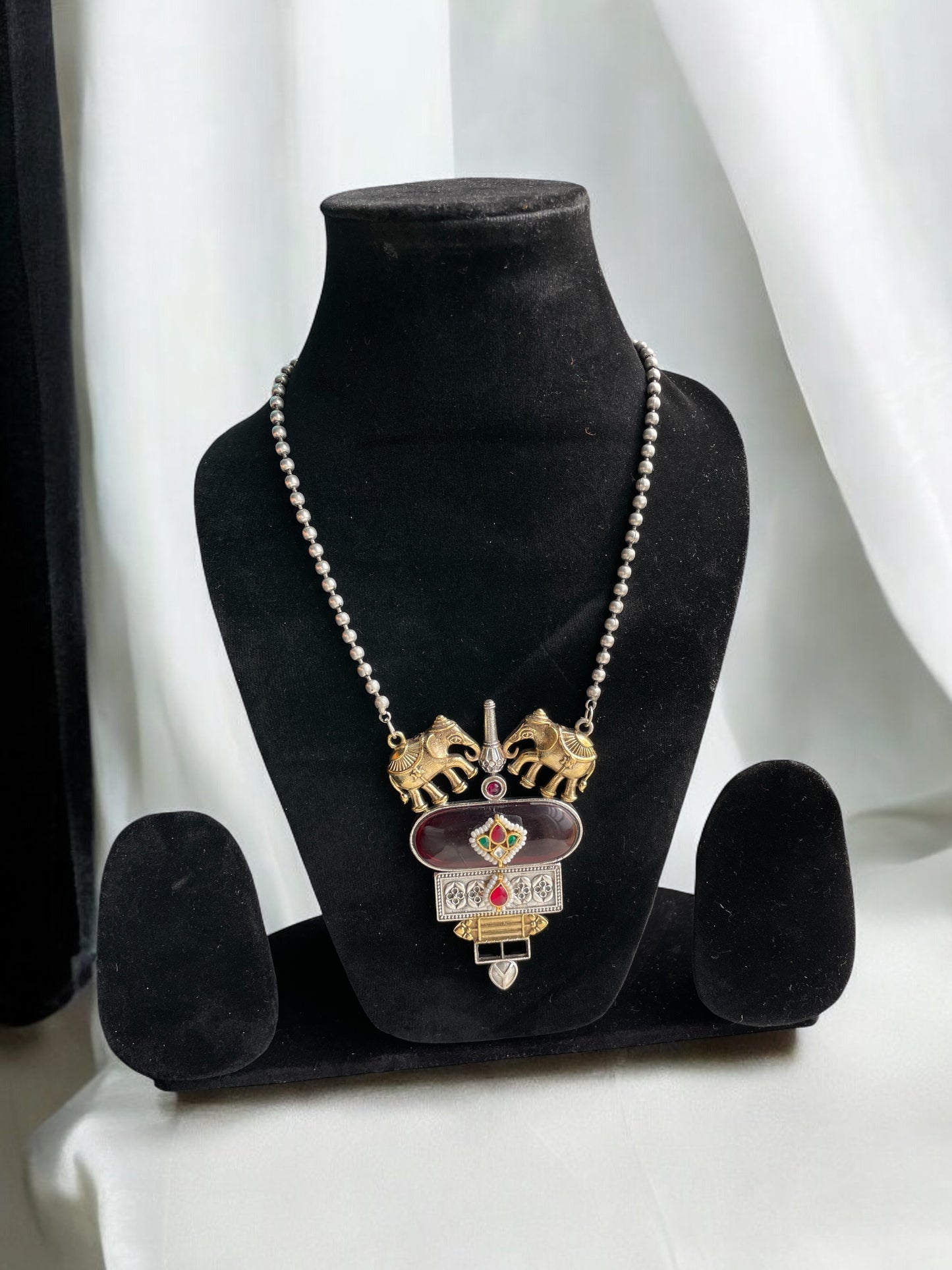 Gunjana Monalisa Pachi Kundan Necklace Set