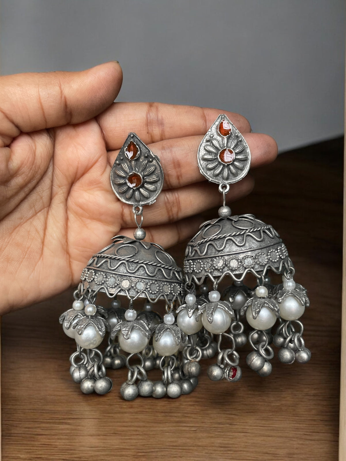 Samantha Jhumka