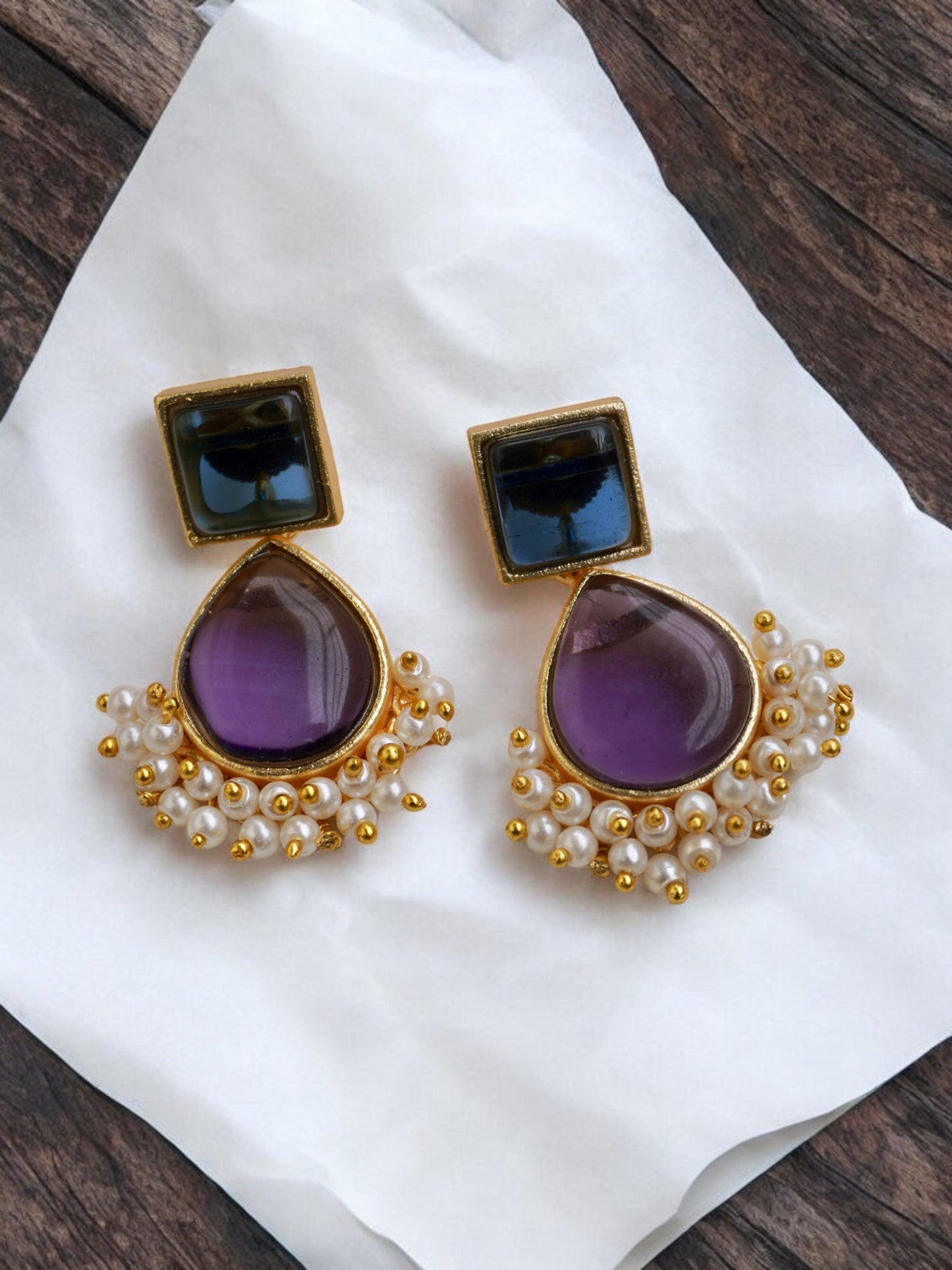 Hana Golden Brass Earring with Original Monalisa Stone