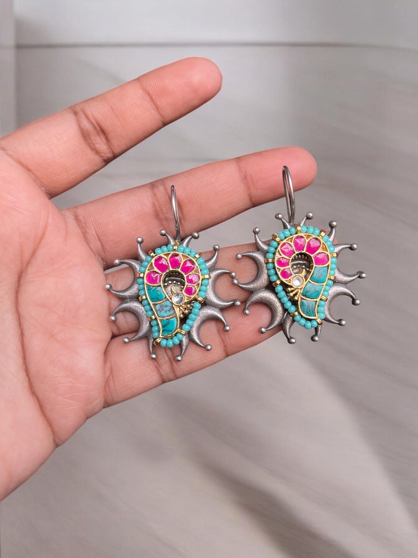 Vandana Silver Pacchi Kundan studs