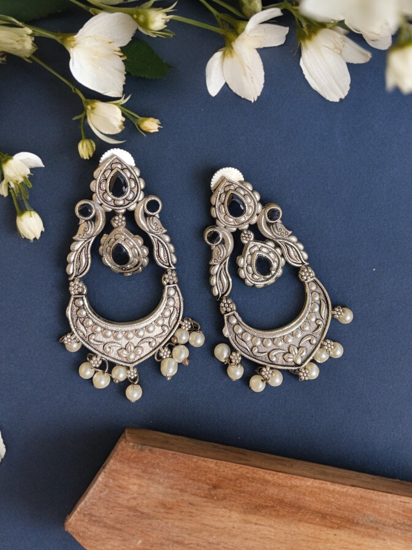 Pihu Earring