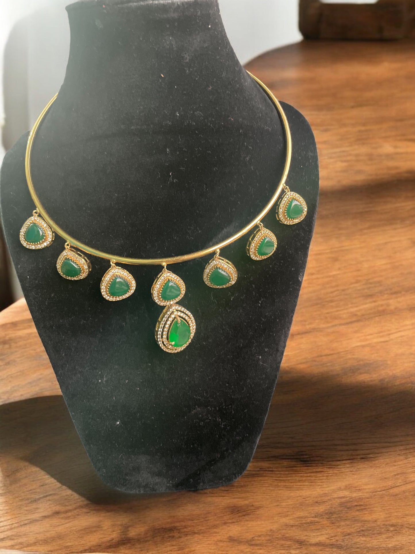 Tina AD Monalisa Stone Brass Hasli Necklace