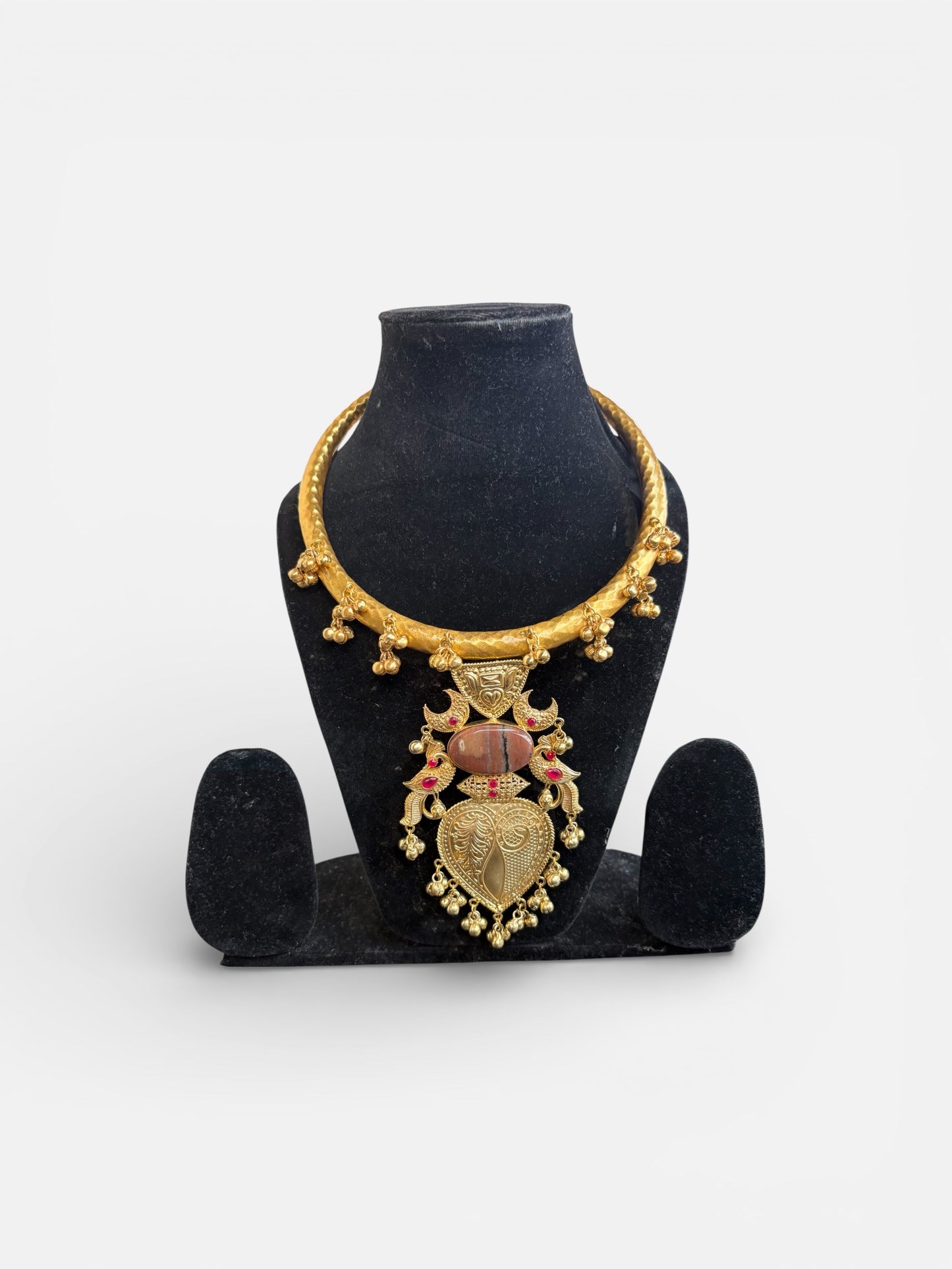 Vanika Heritage Hasli Necklace