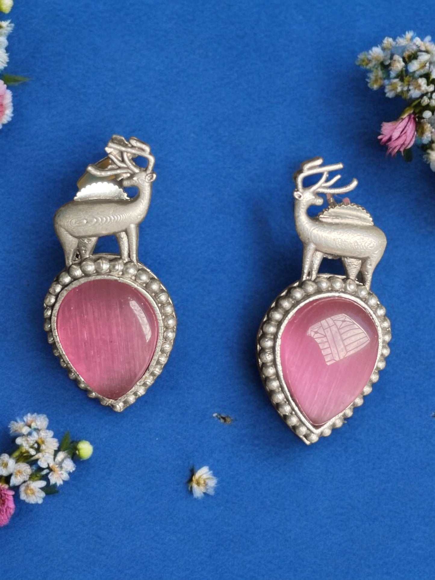 Aisha Small Deer Shaped Stud Earrings with Original Monalisa Work