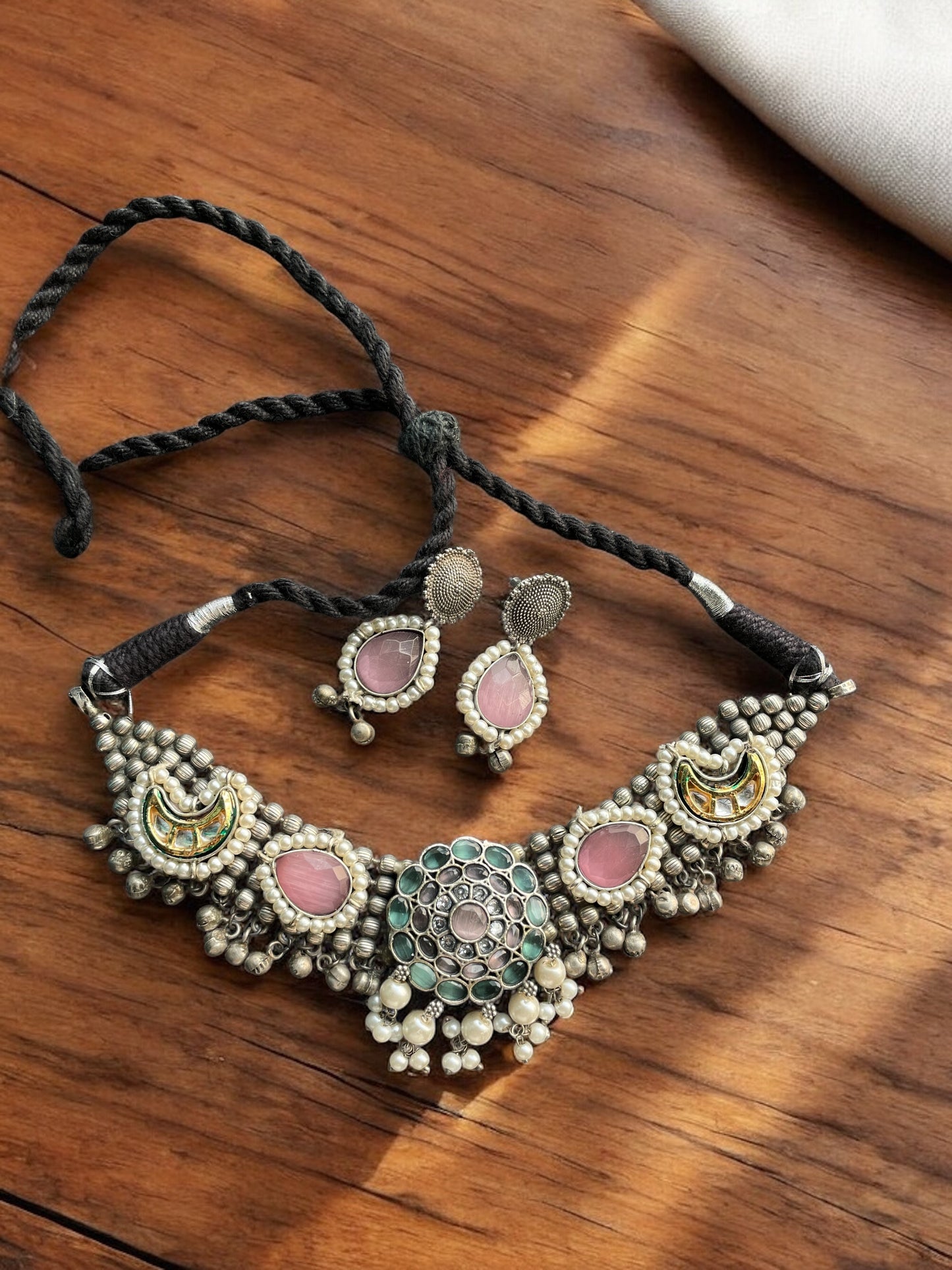 Uma Monalisa Necklace