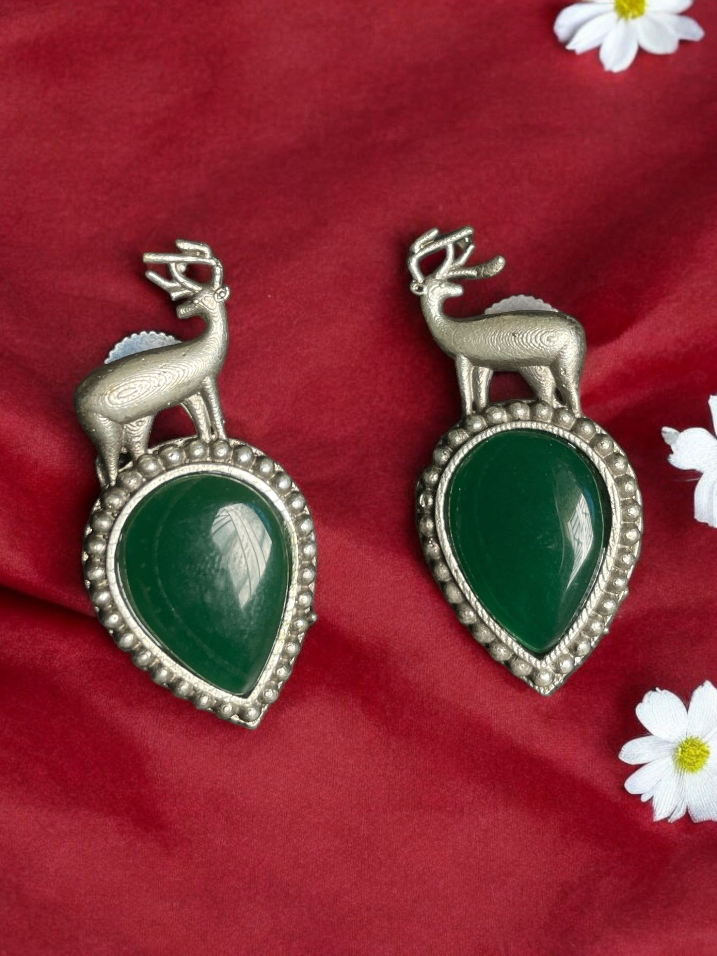 Aisha Small Deer Shaped Stud Earrings with Original Monalisa Work