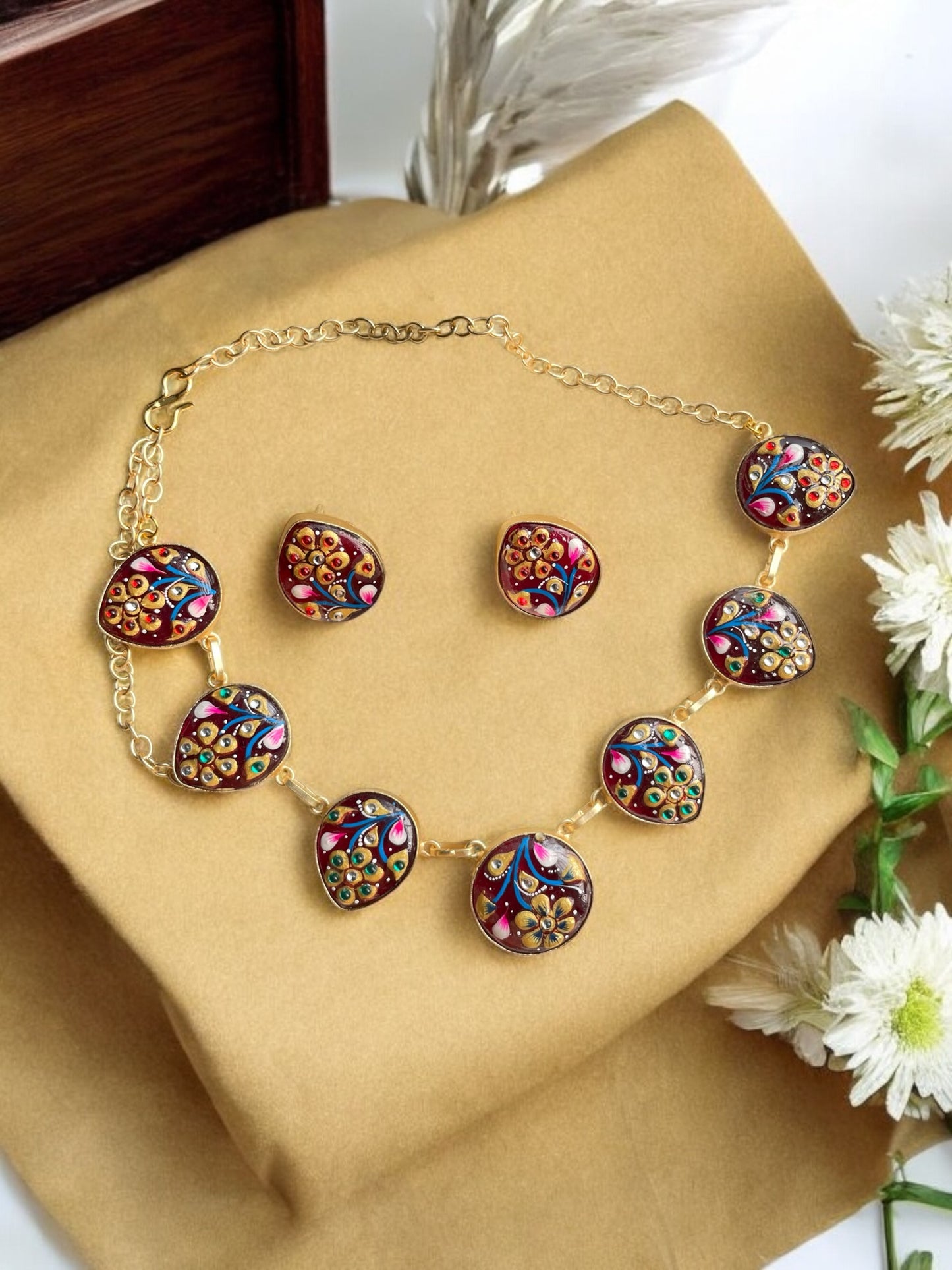 Shrutika Monalisa Necklace