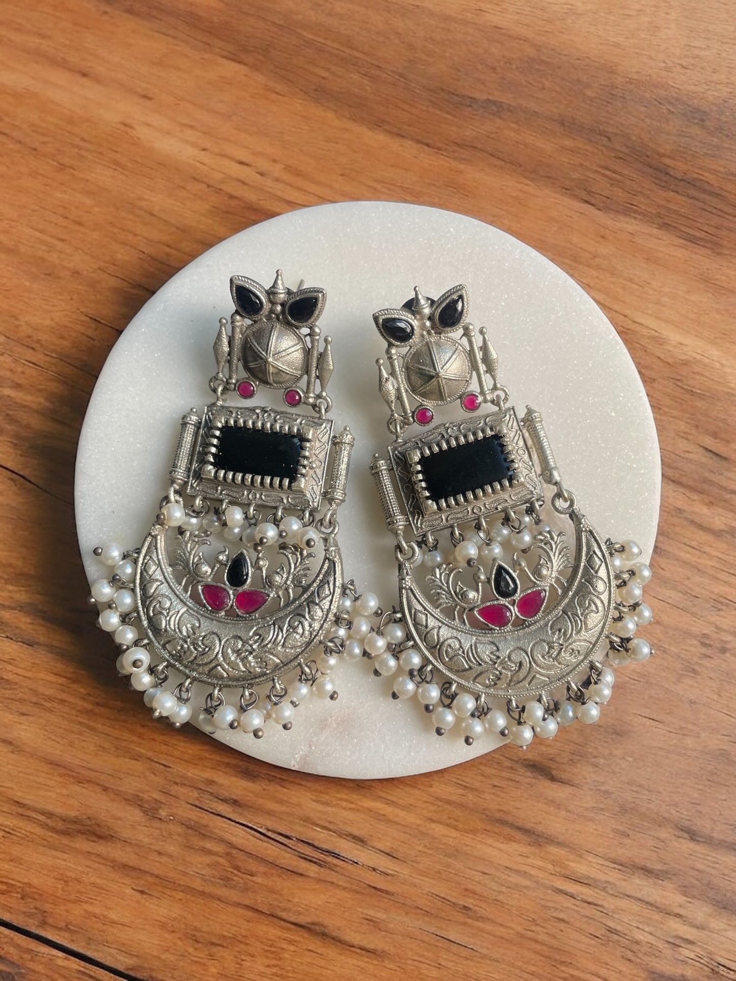 Meha Silver Monalisa Earring