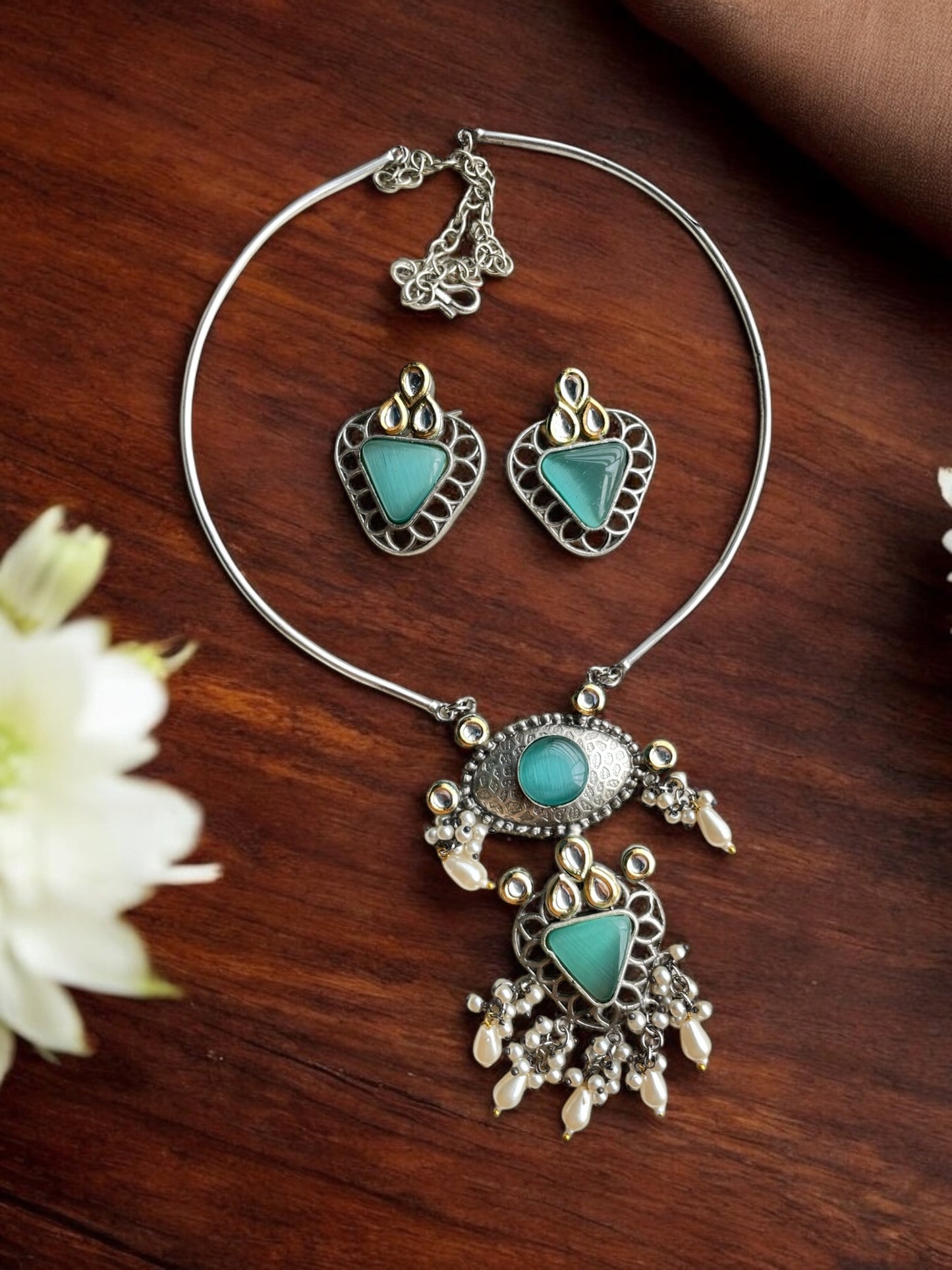 Shraddha Monalisa Necklace Set