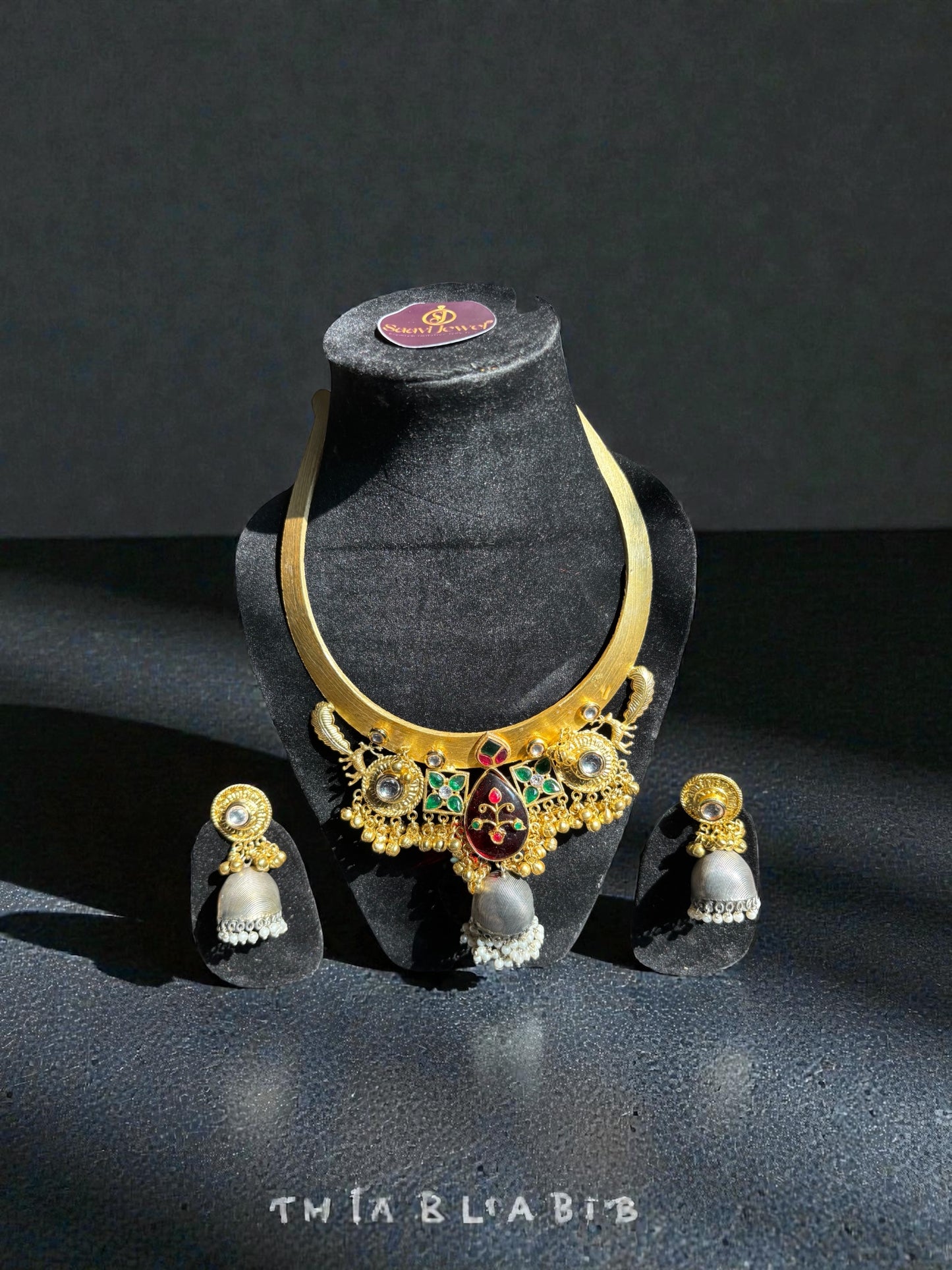 Rajsi Temple Collar Necklace Set