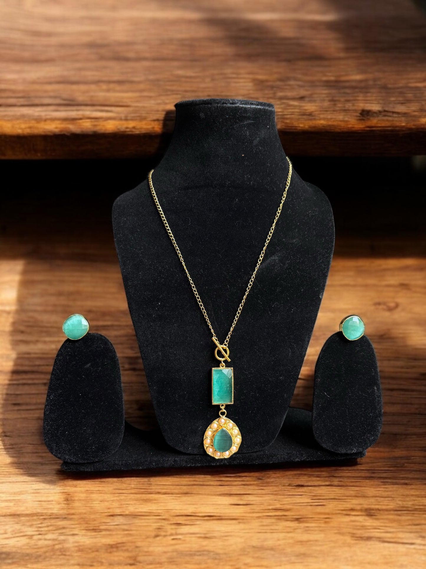 Natasha Brass Necklace Set