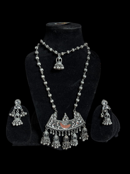 Varnika Necklace