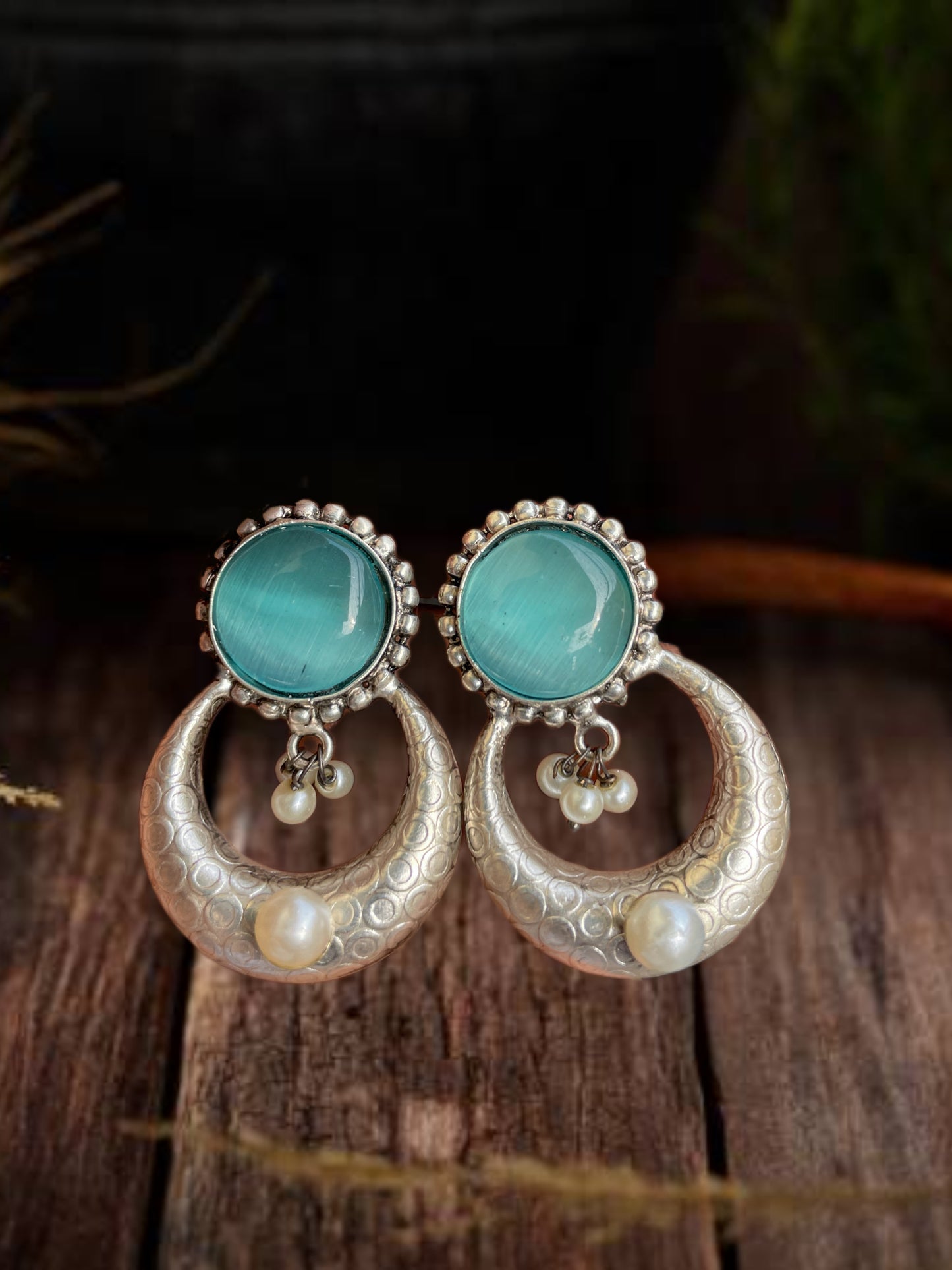 Dhara Monalisa Earring