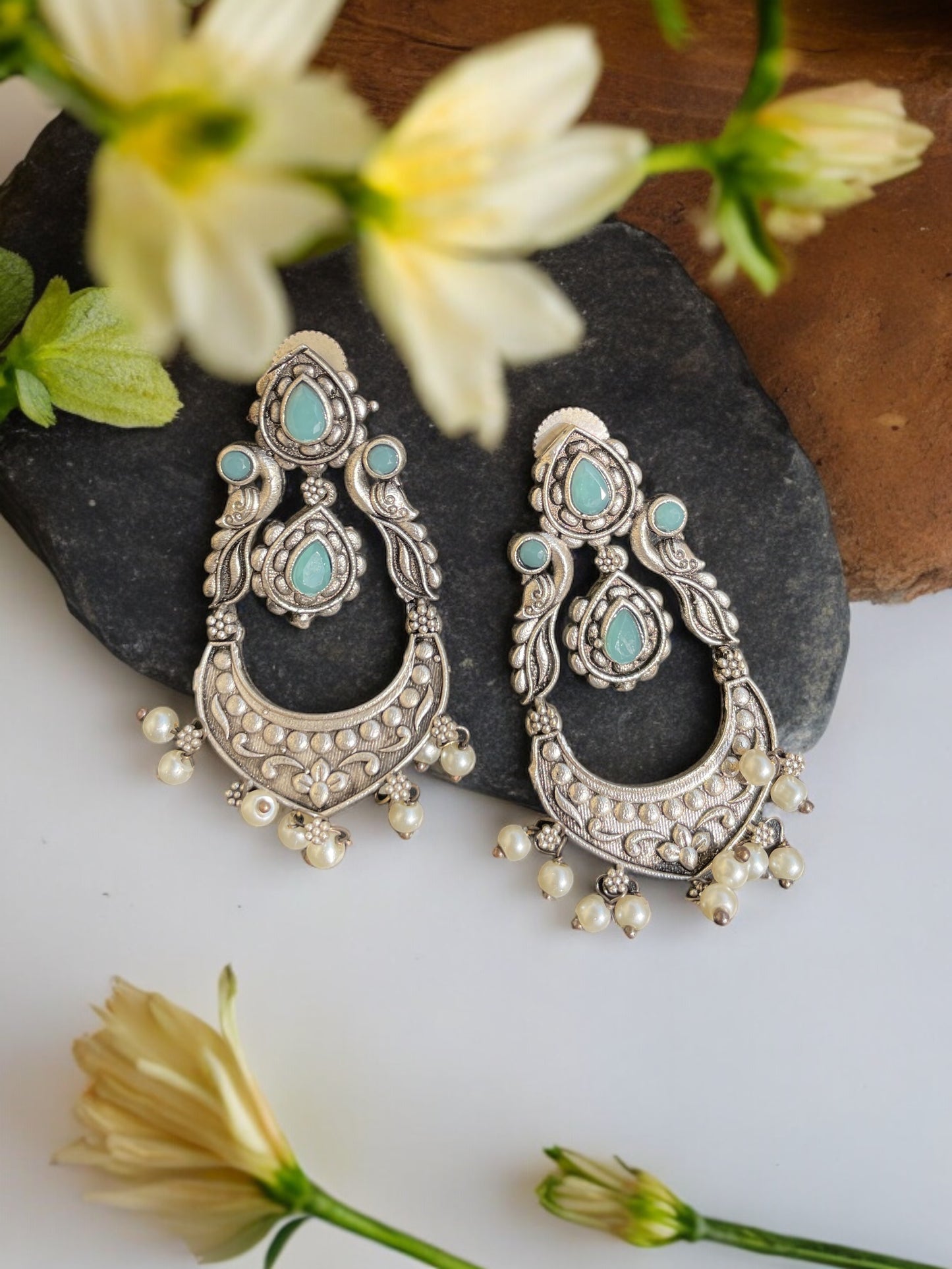 Pihu Earring