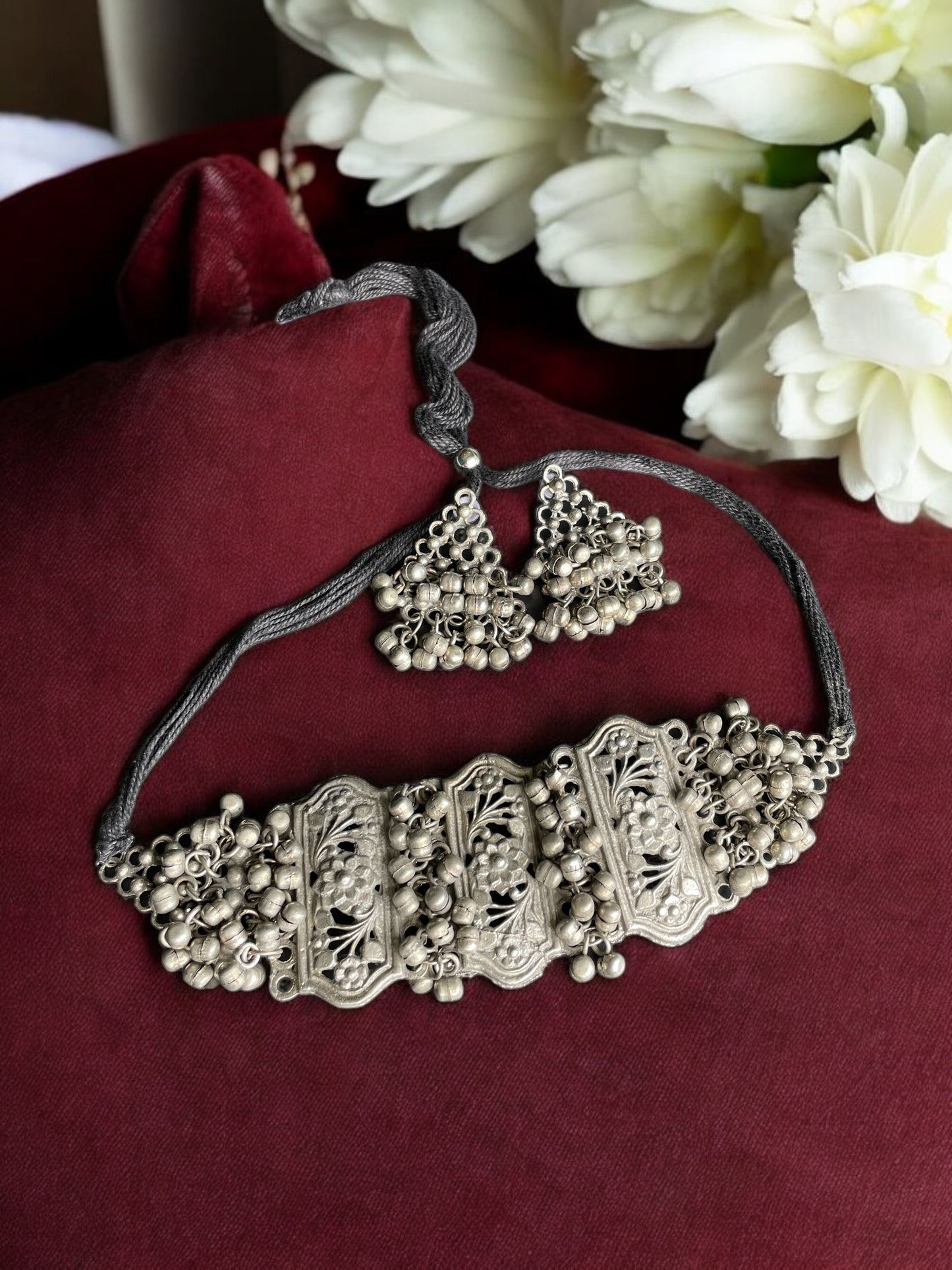 Priti Necklace Set