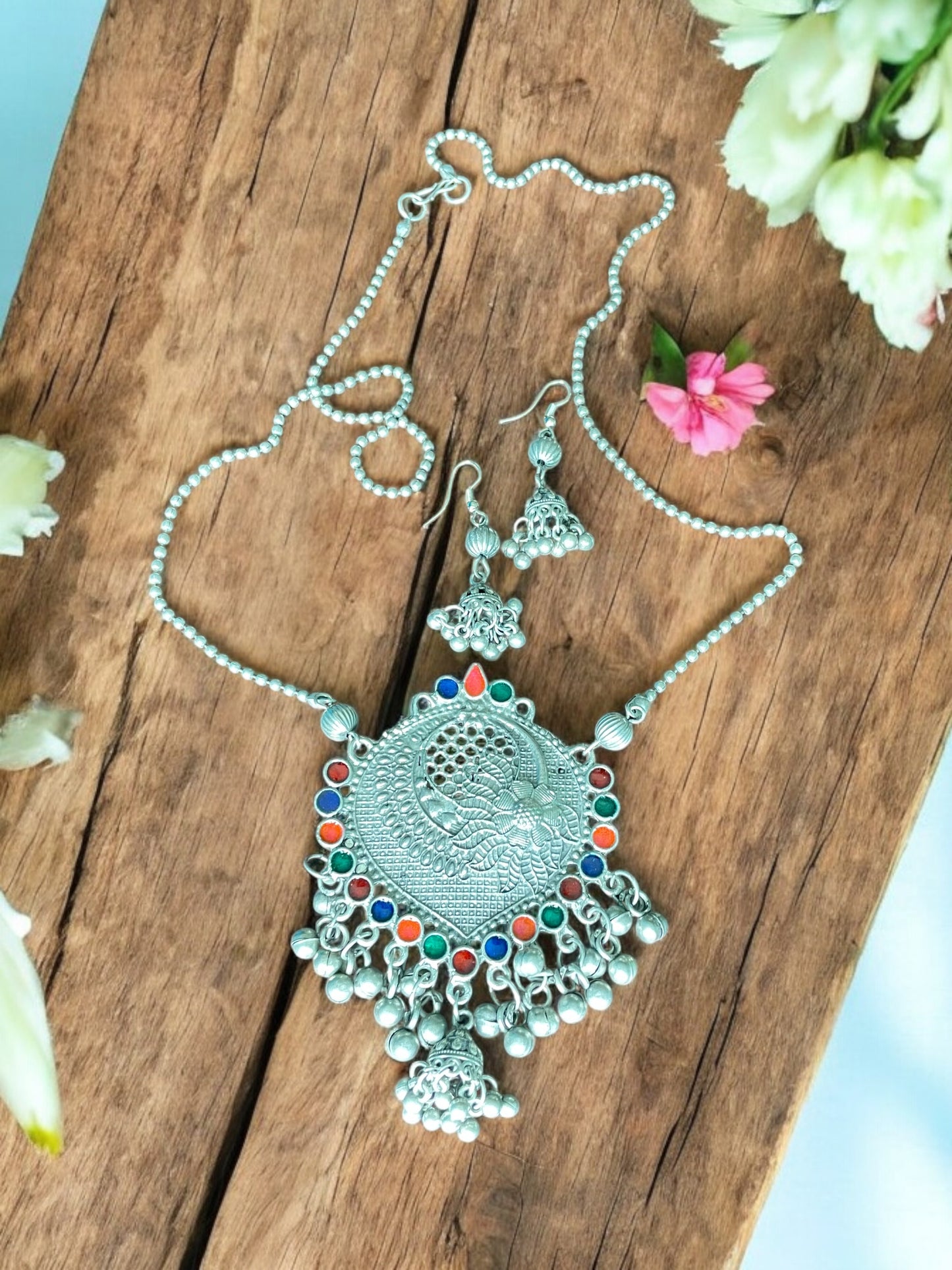 Vaishali Necklace Set