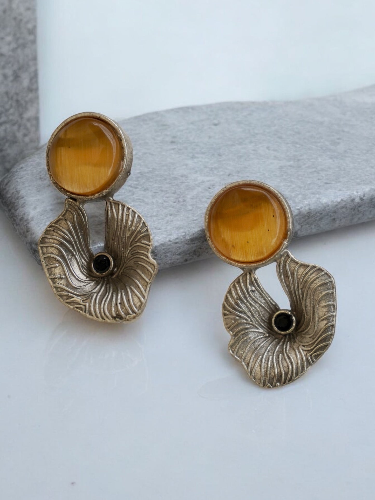 Nisha Silver Replica Jhumka with Monalisa Stone and Embedded Pattern