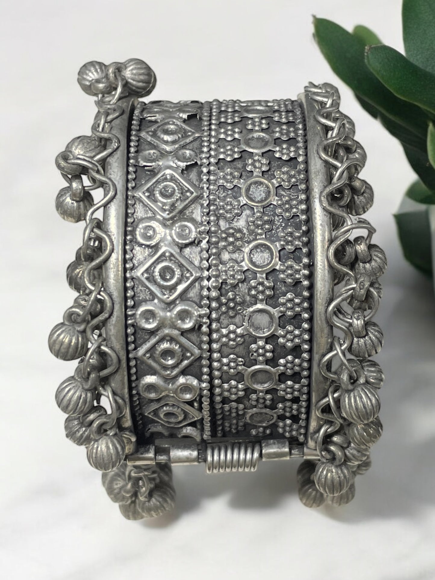 BR_001_kena Bracelet