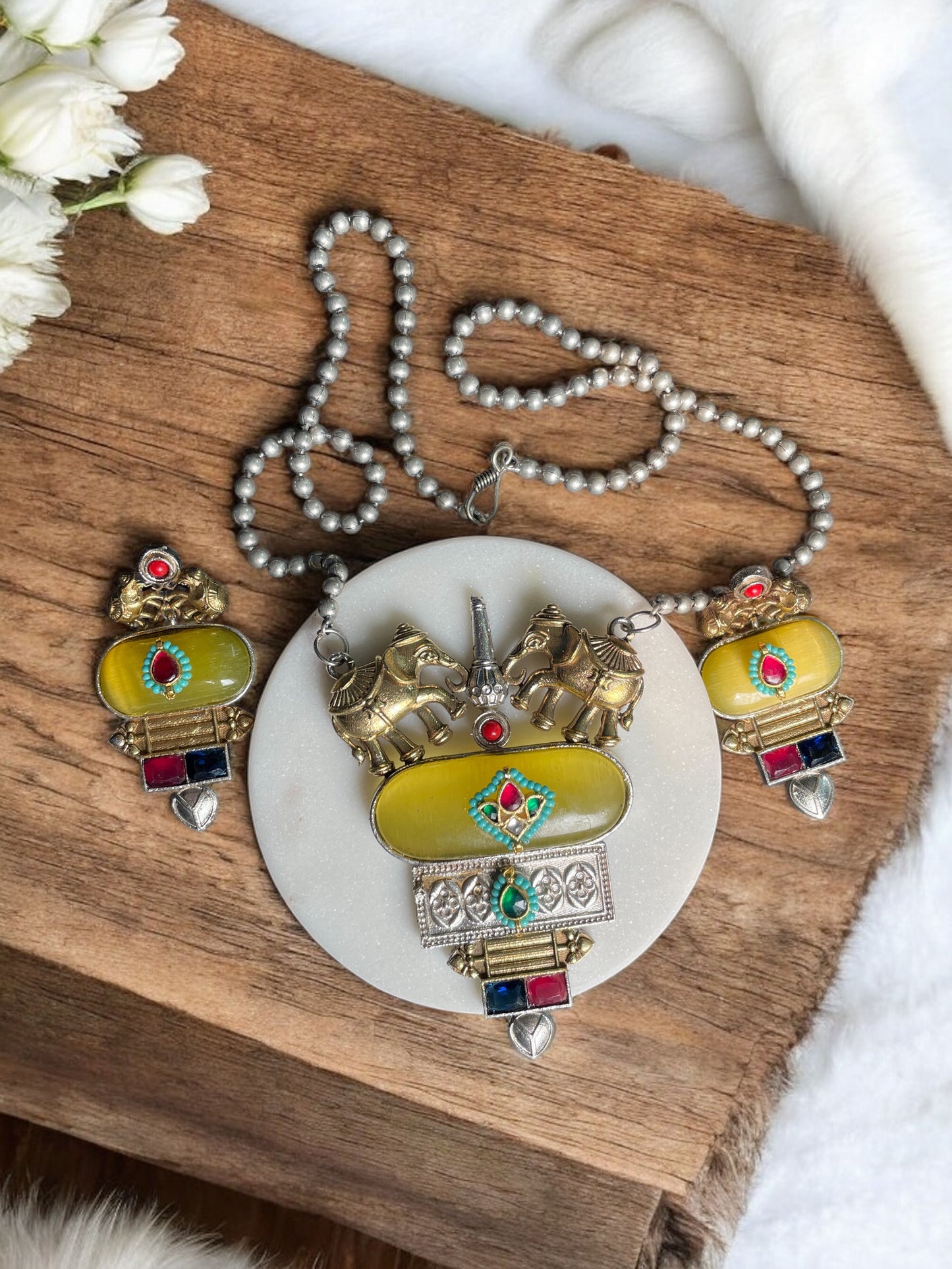 Gunjana Monalisa Pachi Kundan Necklace Set