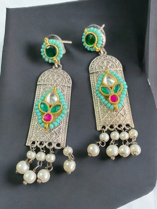 Sunita Silver Pacchi Kundan Earrings