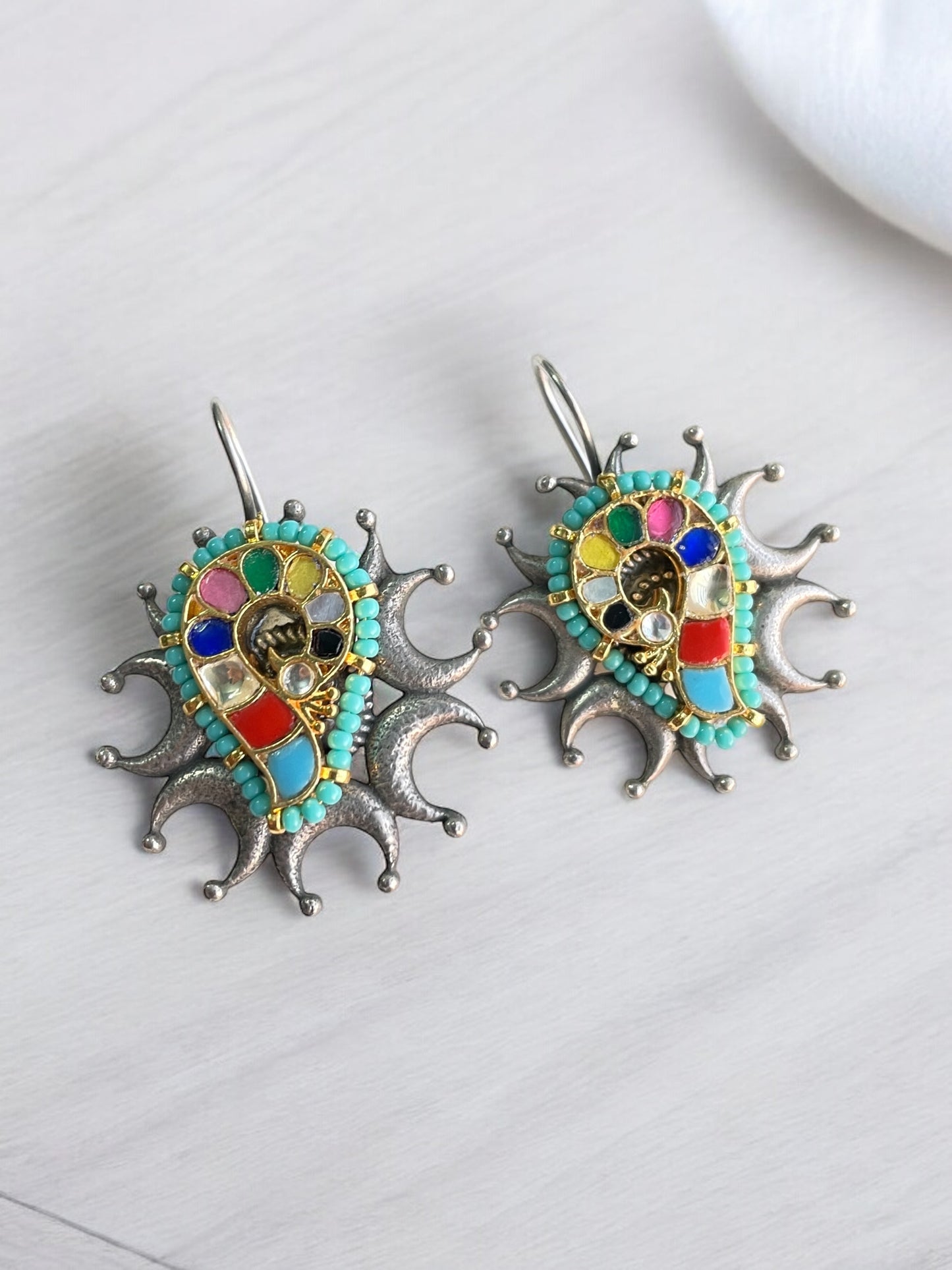 Vandana Silver Pacchi Kundan studs