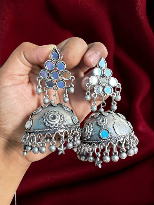 Kangana Blackpolish Jhumka