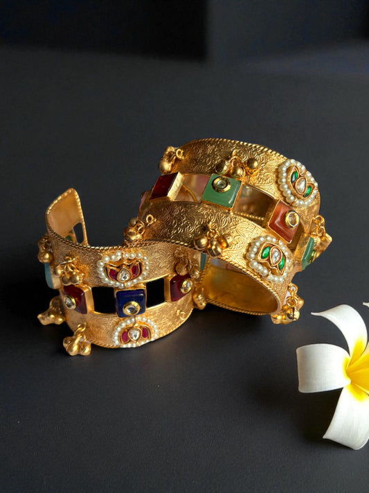 Nazma Viral Brass Bracelet single