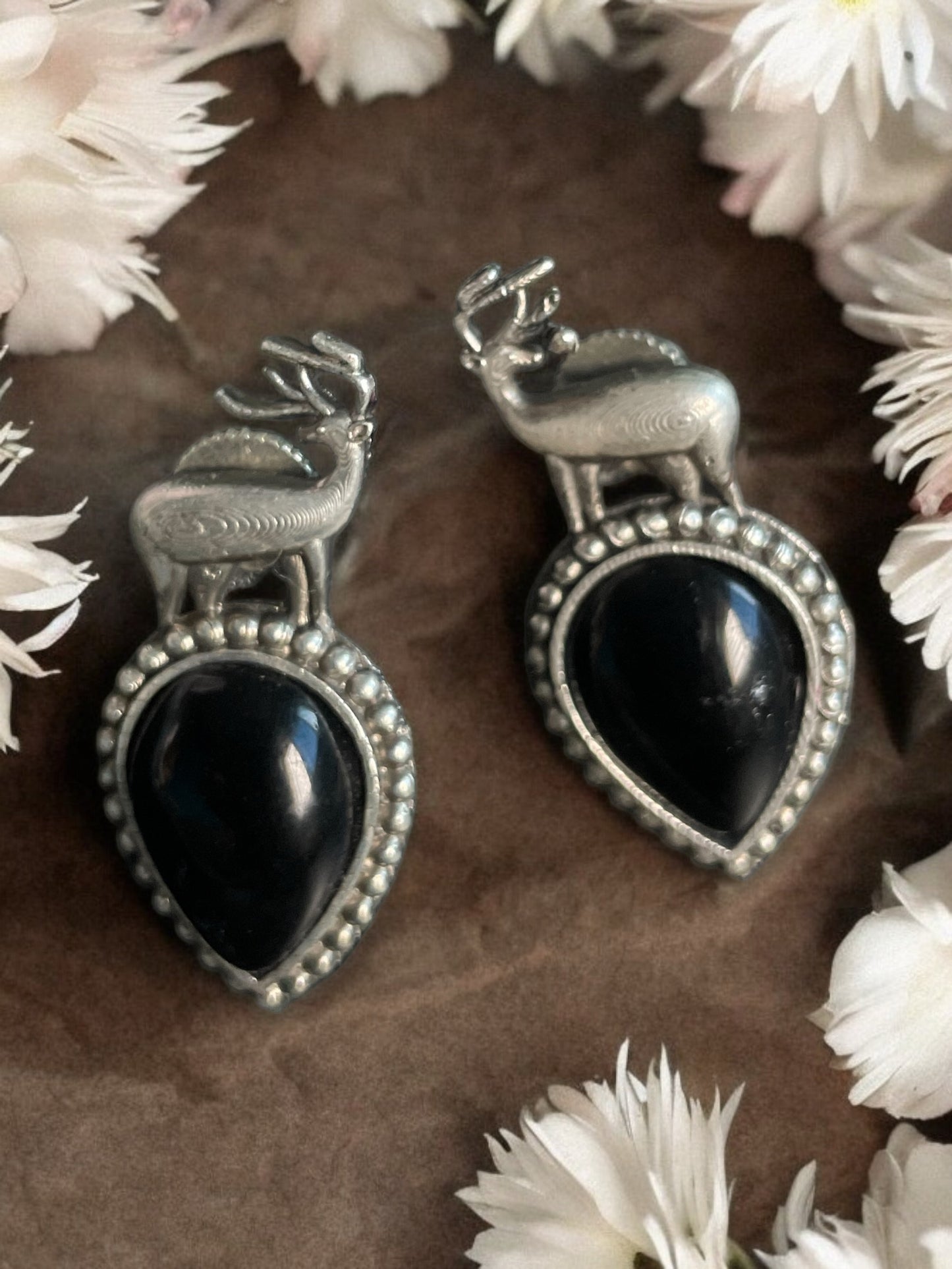 Aisha Small Deer Shaped Stud Earrings with Original Monalisa Work