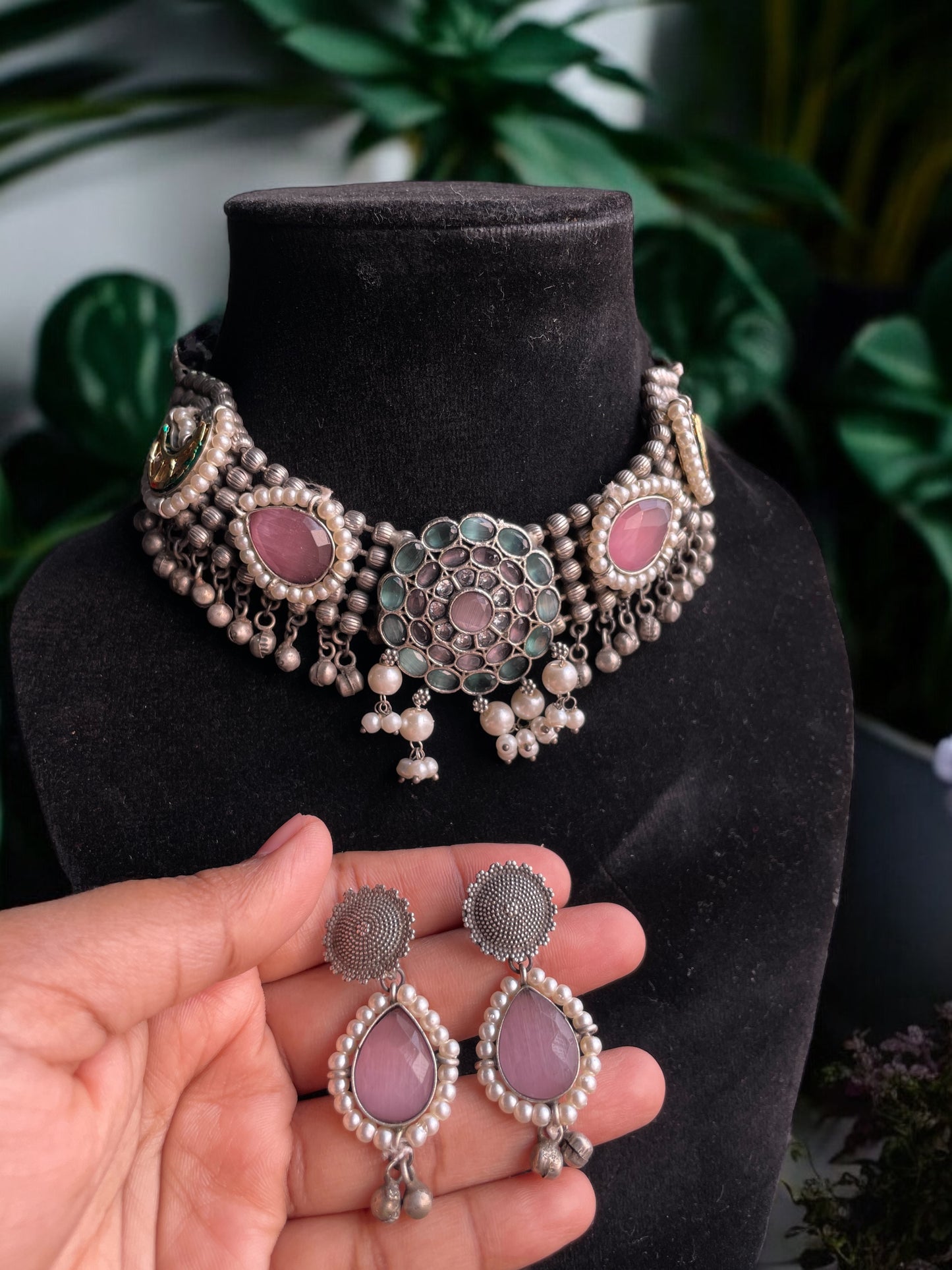 Uma Monalisa Necklace